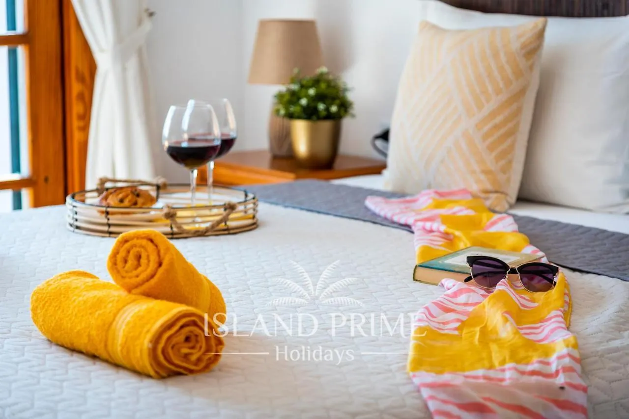 Apartment Oceanfront Holiday With Stunning Views Lbr650 San Miguel de Abona