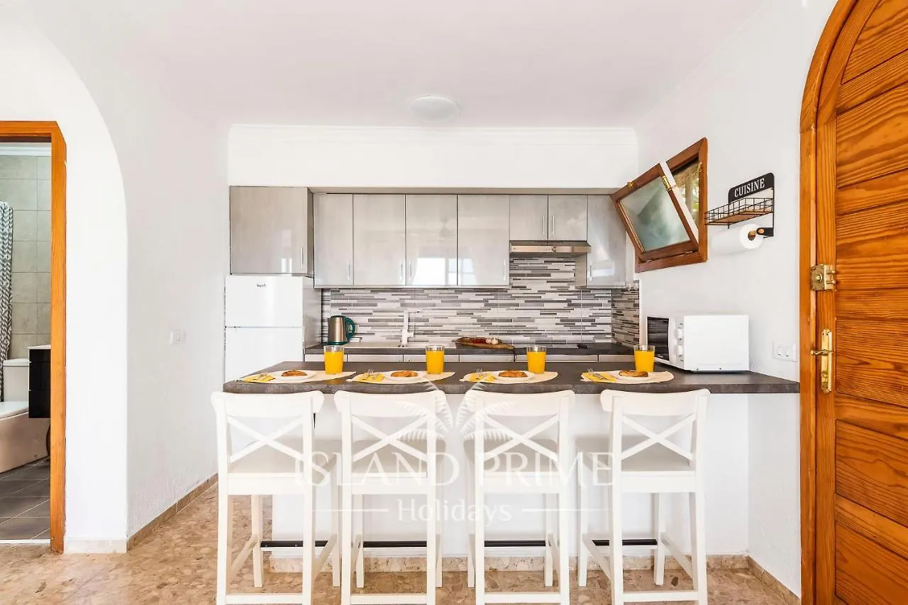 아파트 Oceanfront Holiday With Stunning Views Lbr650 산미겔데아보나 스페인