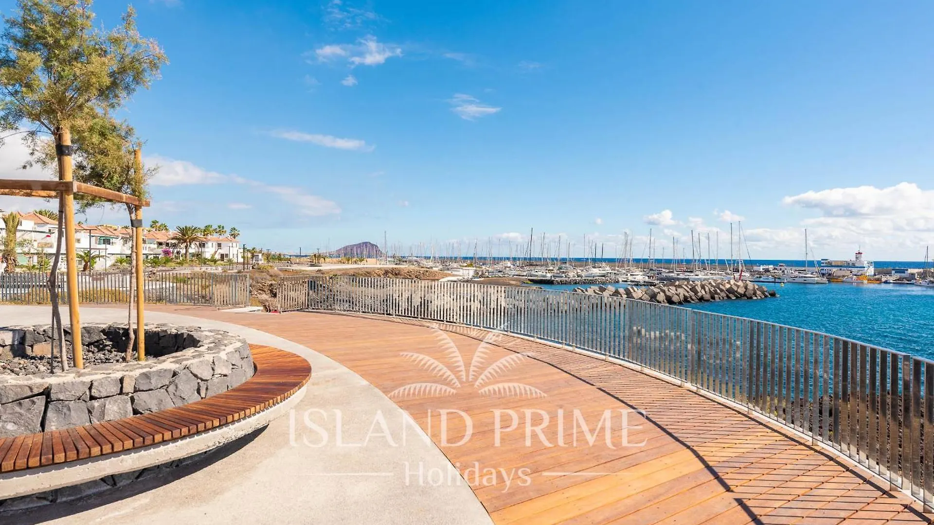 Oceanfront Holiday With Stunning Views Lbr650 산미겔데아보나 0*,  스페인